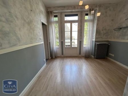 Location Appartement 4 pièces 150m² PERIGUEUX 24000 - Photo 2