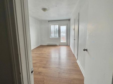 Unit 18: Entire unit - Photo 4