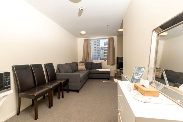 City Living at its best - Photo 1