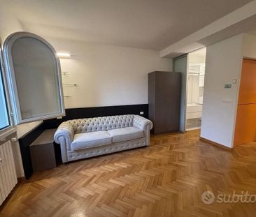 Appartamento di 56 m² con 1 locale a Bologna - Photo 1