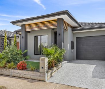 Near New & Ready For You To Call HOME! - Photo 3