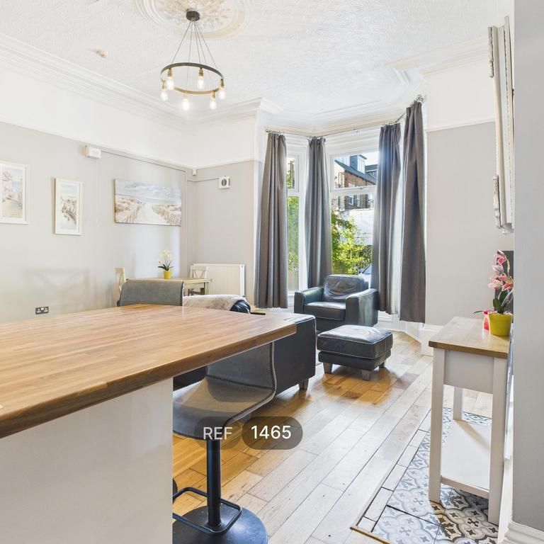 2 bedroom apartment to rent - Photo 1