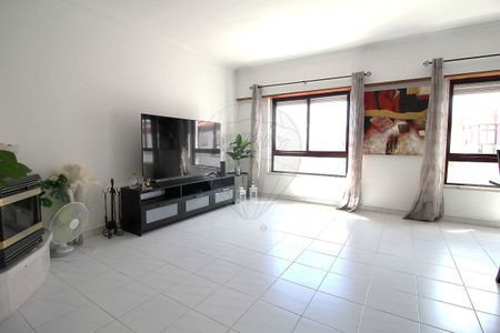 Apartamento T3 em Lisboa - Photo 3
