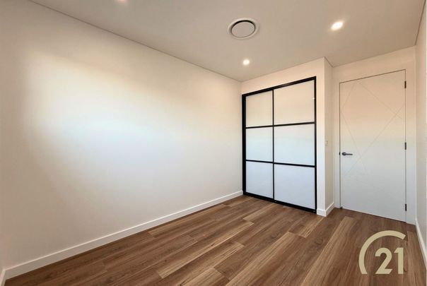 Brand New Five Bedroom&comma; Duplex&excl; - Photo 1