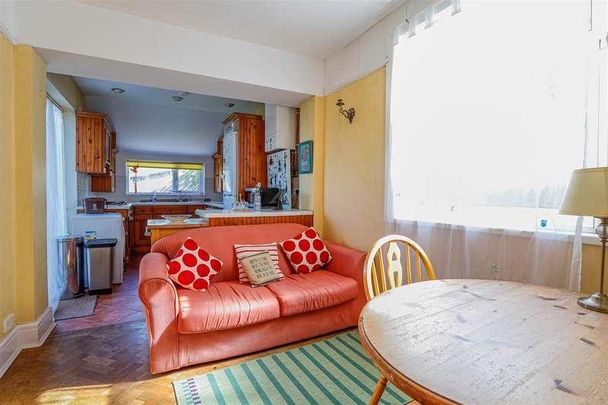 Windermere Avenue, Roath, CF23 - Photo 1