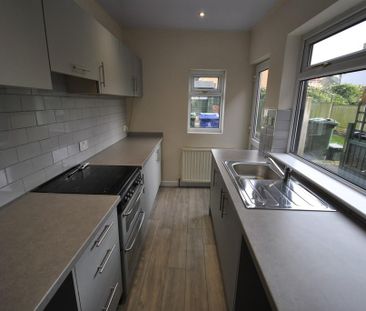 2 bedroom terraced house to rent - Photo 6