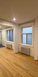 4.5 Apartments Available - A louer • For Rent - Photo 3