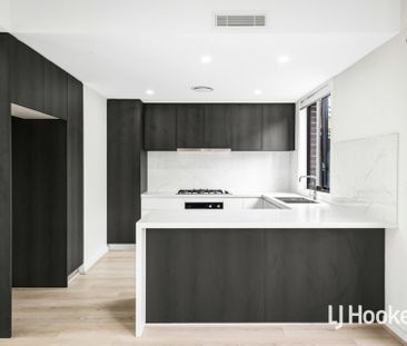 Brand New 3 Bedroom Home - Available Now! - Photo 5