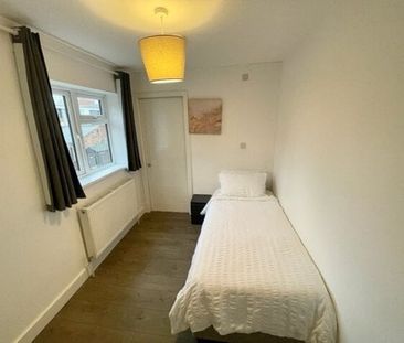 Tower Street, Boston, Property for rent - Photo 3