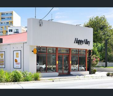 4 Bedroom Family Home - Photo 5