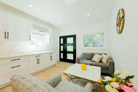 For Lease - 70 Carlaw Avenue Unit# Main & 2nd, Toronto, Ontario - Photo 2