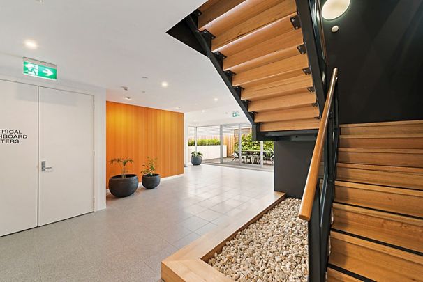 8/200 Westgarth Street, Northcote VIC 3070 - Photo 1