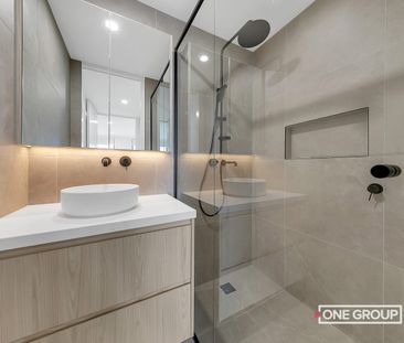 Spacious 4-Bedroom Family Home! - Photo 6