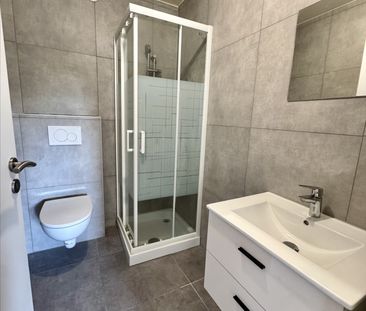Location Appartement 5 pièces 150m² - Photo 1