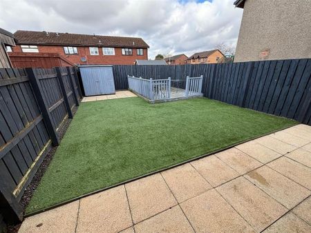 2 bedroom end of terrace house to rent - Photo 5