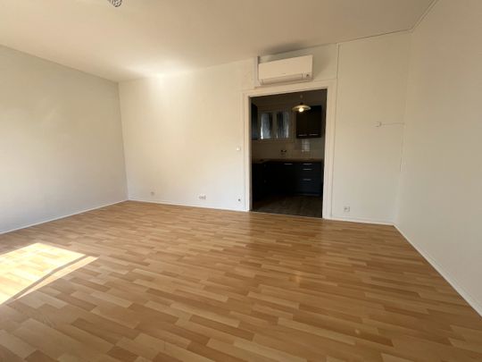 Location Appartement 1 pièce 34m² - Photo 1