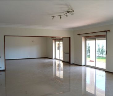 5 room luxury House for rent in Areia (Cascais), Cascais, Lisbon - Photo 4