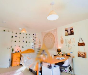 4 Bedroom 1.5 Bathroom - Photo 5