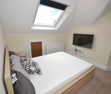 Church Road, Reading, Berkshire, RG6 - Photo 4