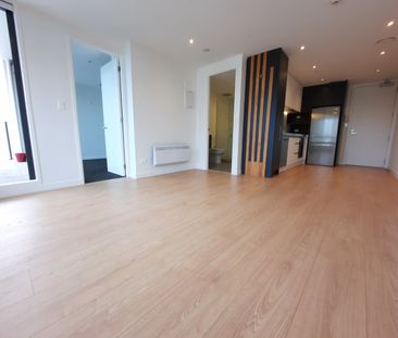 Spacious One Bedroom in SugarTree - Photo 3