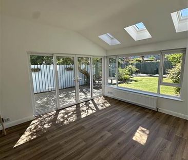 44 Waverley Drive, Bangor, BT20 5LD - Photo 1