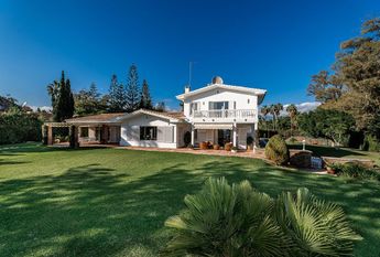 5 bedroom luxury Villa for rent in San Pedro de Alcántara, Spain