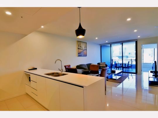 1Bedroom, 1Bathroom - Photo 1