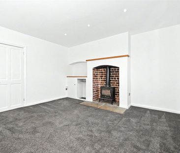 3 Council House, Croxton - Photo 1