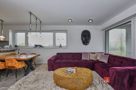 Pronájem domu 180 m² s pozemkem 1 270 m² - Photo 2