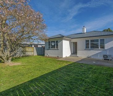Classic family home in prime location - Photo 4