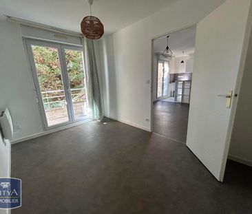 Location Appartement 2 pièces 29m² POITIERS 86000 - Photo 2
