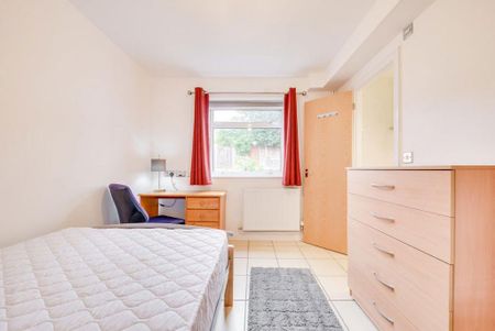 6 bedroom house to rent - Photo 4