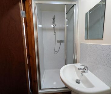 48 Albemarle Crescent, Scarborough, North Yorkshire - Photo 5
