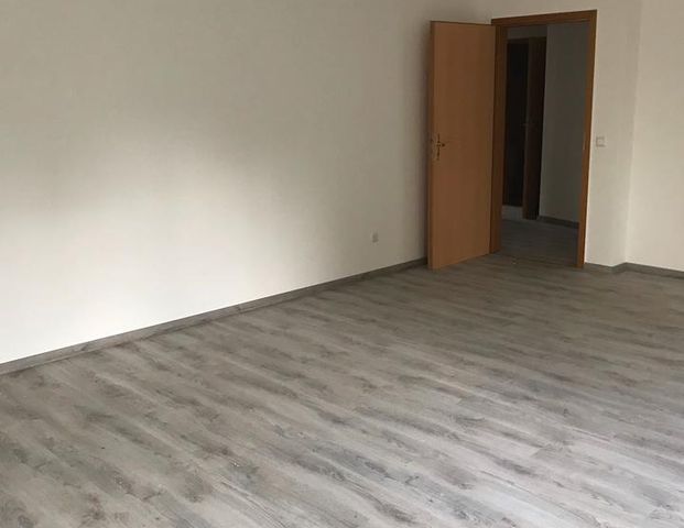 Vermietung 3,5 Zimmerwohnung - Photo 1