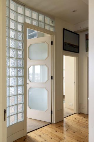 3 bedroom penthouse to rent - Photo 3