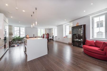 3 bedroom flat to rent - Photo 3