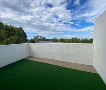 Stunning Split-Level Penthouse with House-Like Space & North-East V... - Photo 6