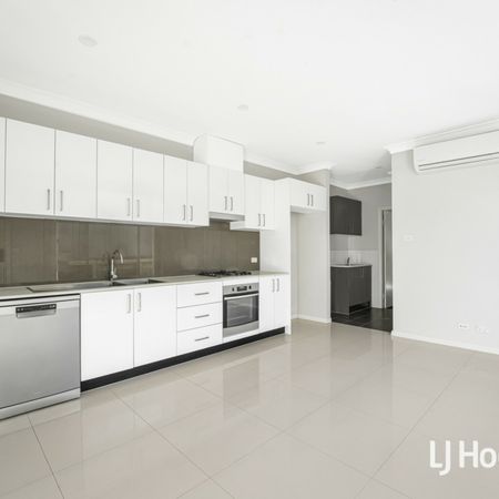 Fantastic 1 Bedroom Granny Flat - Great Location! - Photo 4
