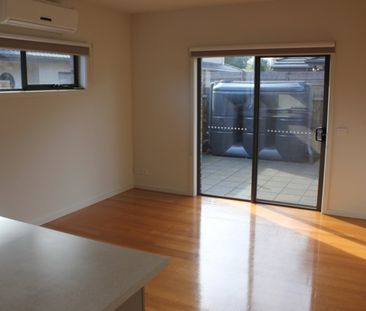 SPACIOUS TWO BDROOM UNIT - Photo 5