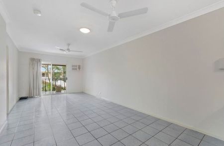 Neat & Tidy 2-Bedroom Unit in Prime Location - Photo 3