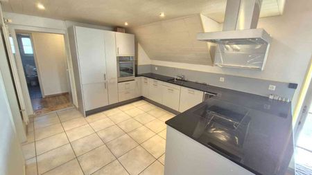 5 Zimmer, 100 m², 1. Stock - Foto 2