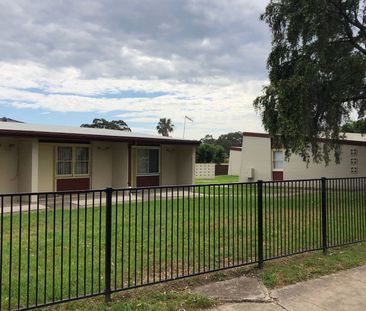 One bedroom Unit - Photo 2