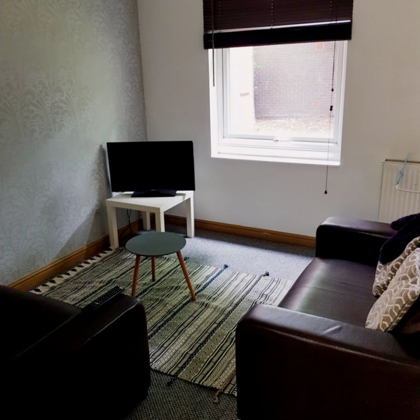 Non-En-suite - Photo 1