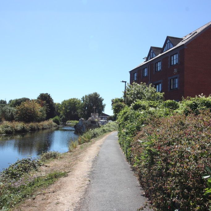 2 bed apartment to rent in River Meadows, Water Lane, EX2 - Photo 1