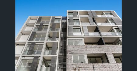 1BR APARTMENT W/ PARKING + STORAGE CAGE - Photo 3