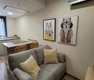 Valencia, Valencian Community - Photo 6