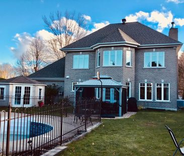 Rue Gabrielle-Roy, J7W 1L1, Notre-Dame-De-L'Île-Perrot - Photo 1