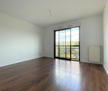 Location Appartement 1 pièce 23m² ONET LE CHATEAU 12850 - Photo 3