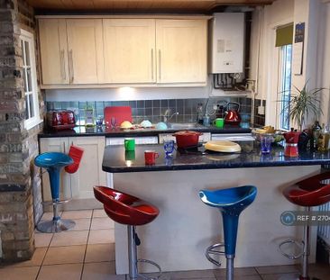 2 bedroom detached house to rent - Photo 3