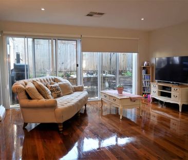 2/76 Cave Hill Road, Lilydale VIC, Australia - FOR LEASE - Photo 5